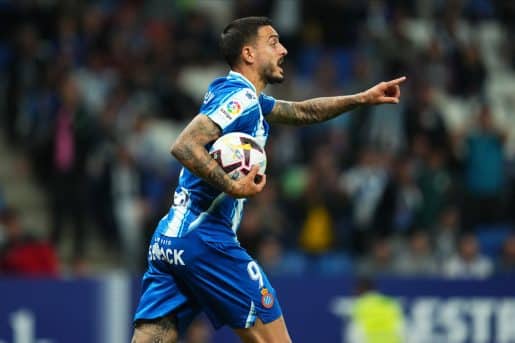 Oficjalnie: Real Madryt pozyskał nowego napastnika. Zastąpi Karima Benzemę?