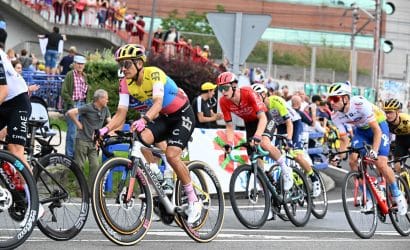 Tour de France 2023. Dramatyczna kraska. Dwóch faworytów poza wyścigiem (WIDEO)