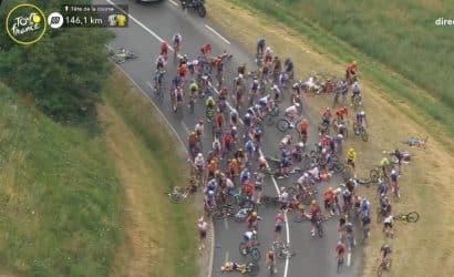 Tour de France 2023. Ogromna kraksa spowodowała przerwanie wyścigu