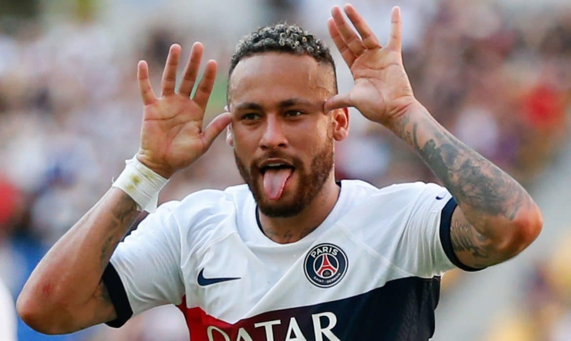 Neymar może opuścić PSG. Sensacyjny kierunek Brazylijczyka