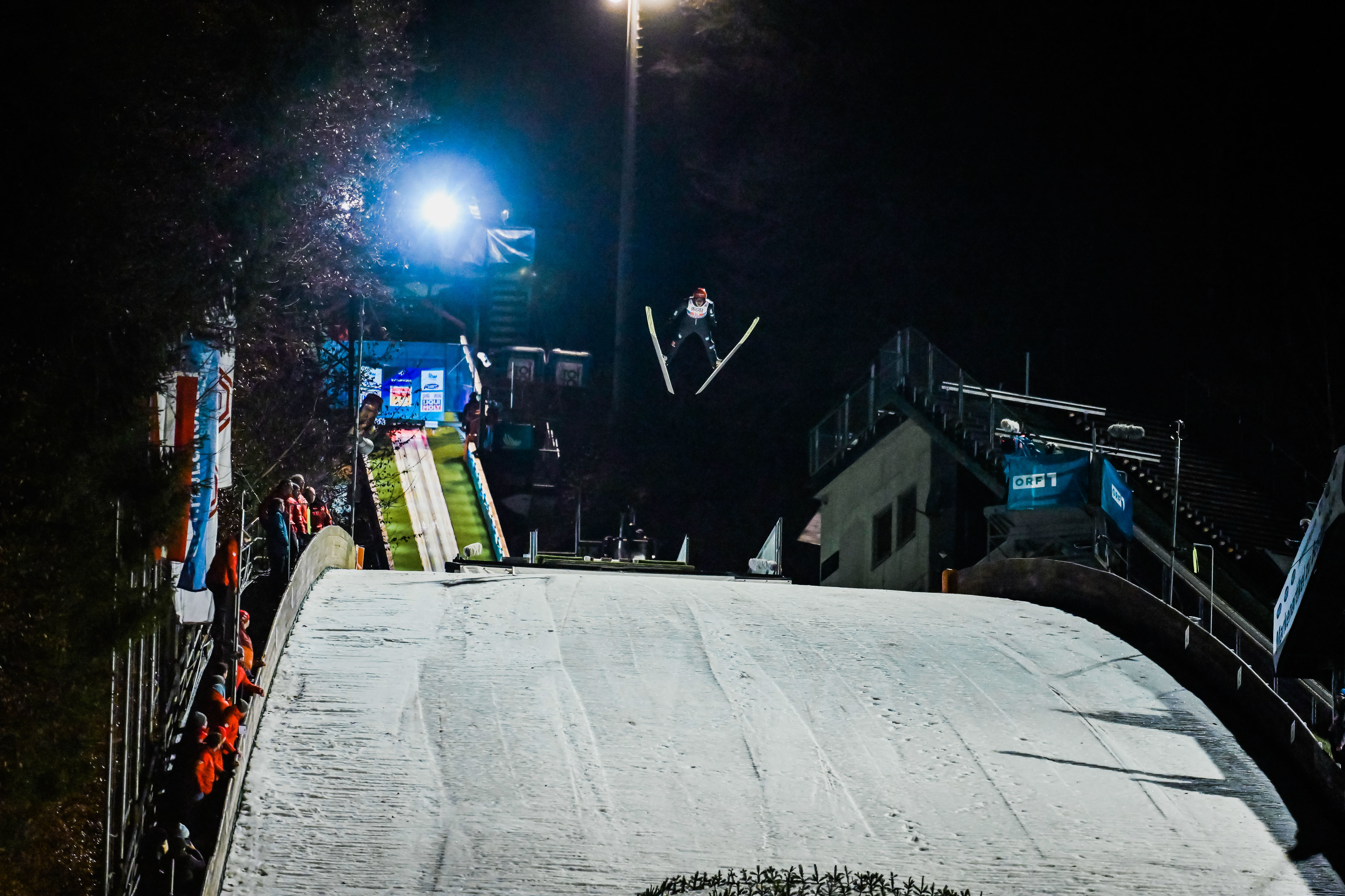 Turniej Czterech Skoczni – gdzie oglądać? Transmisja za darmo