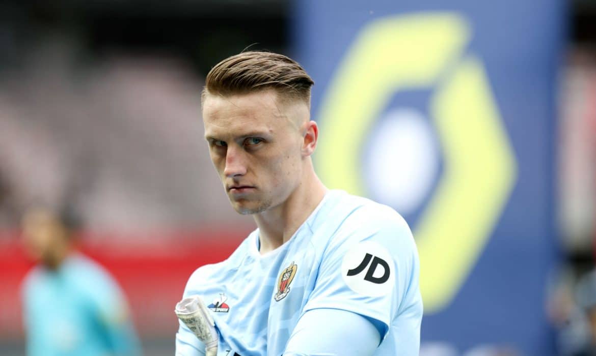 Marcin Bułka nadal zachwyca. Polak ponownie wyr&oacute;żniony!