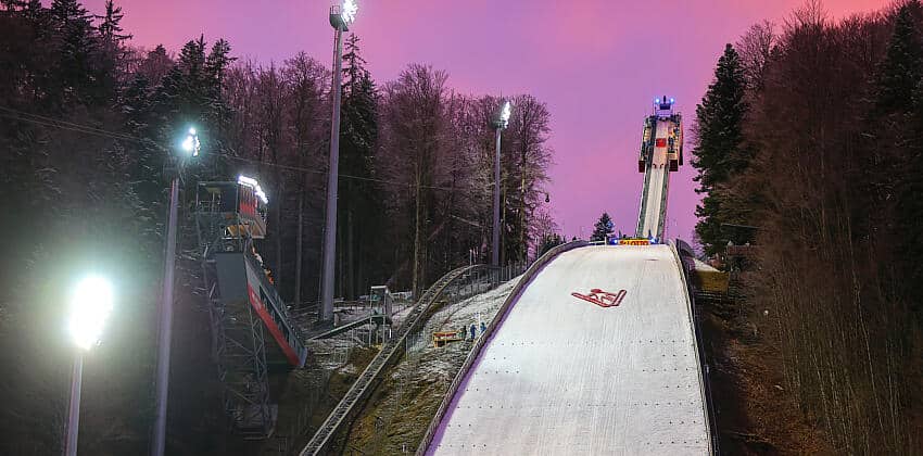Skoki narciarskie Oberstdorf wyniki kwalifikacji: Kraft z wygraną o włos nad Zajcem