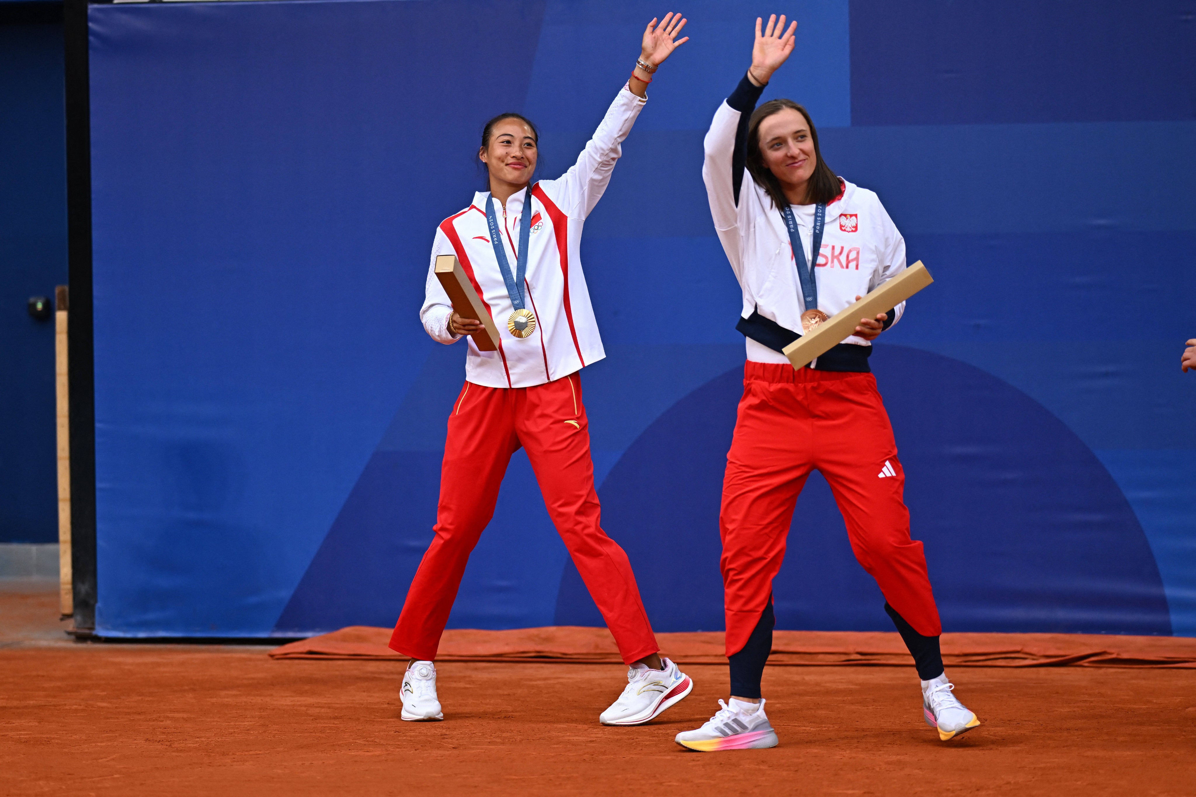 Iga Świątek narzeka na kalendarz WTA, a Zheng Qinwen stawia jej wyzwanie