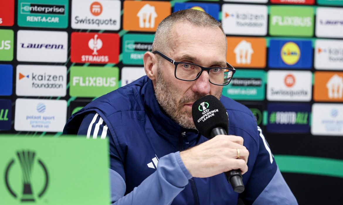 Papszun chce odejść z Rakowa, Świerczewski odpowiada!