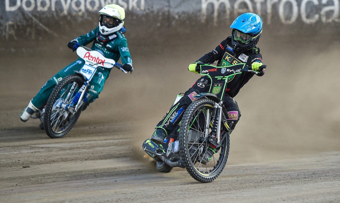 Włókniarz ujawnia wzmocnienie!