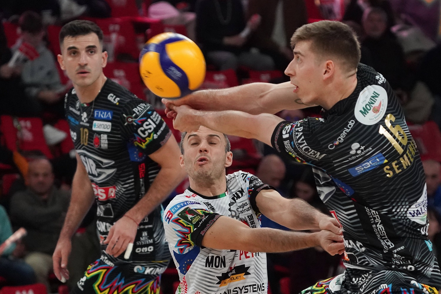 Liga Mistrzów siatkarzy: Polskie drużyny w drodze po tytuł