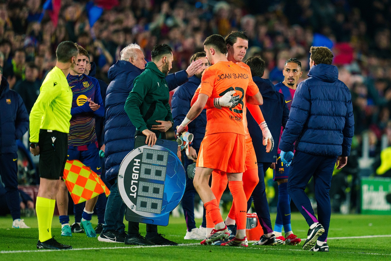 Szczęsny znów w bramce Barcelony! Wiemy co z Garcią!