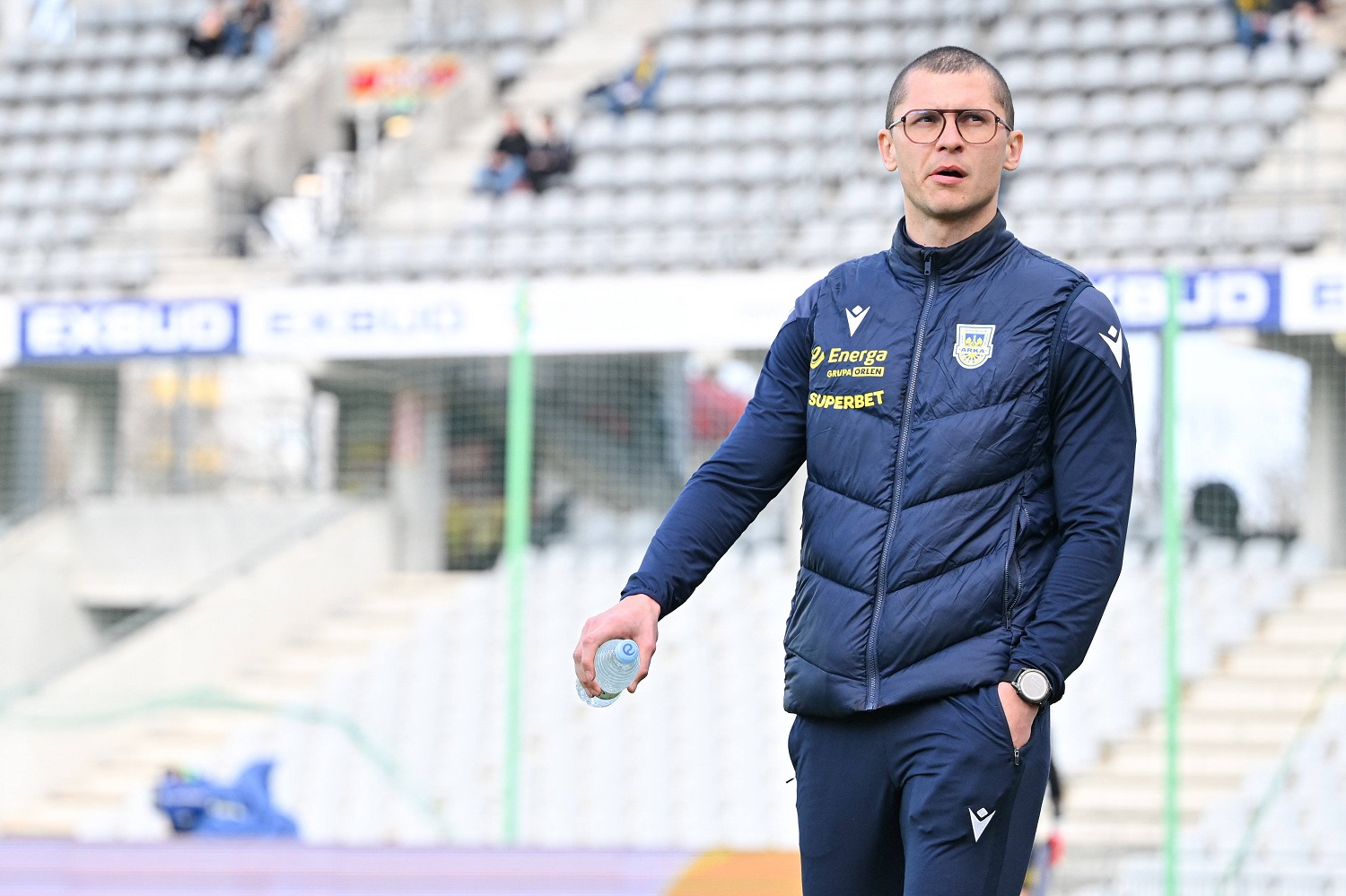 Szwarga odejdzie z Arki? Sensacyjne kulisy decyzji w Gdyni