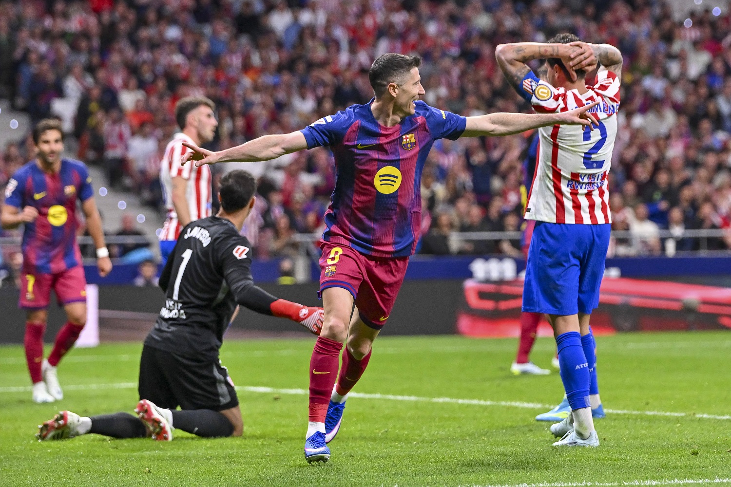 Wielki rewanż Atletico – Barcelona. Czy Lewandowski zagra z Atletico?