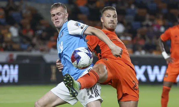 Karol Świderski liczy na transfer. Wskazał, gdzie chciałby zagrać