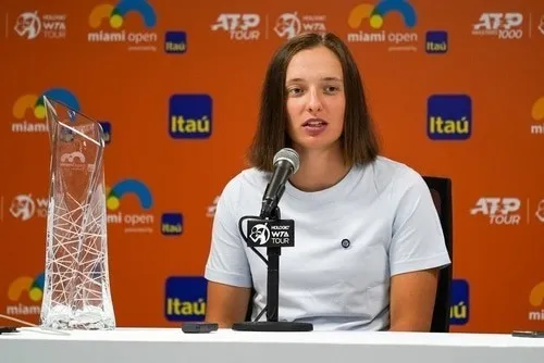 Świątek WTA Madrid