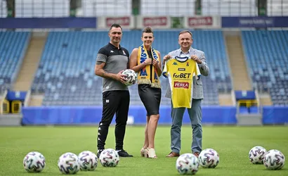 Perła nadal z Motorem