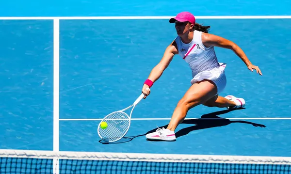 Świątek &ndash; Pliskova transmisja. Gdzie oglądać WTA Doha?