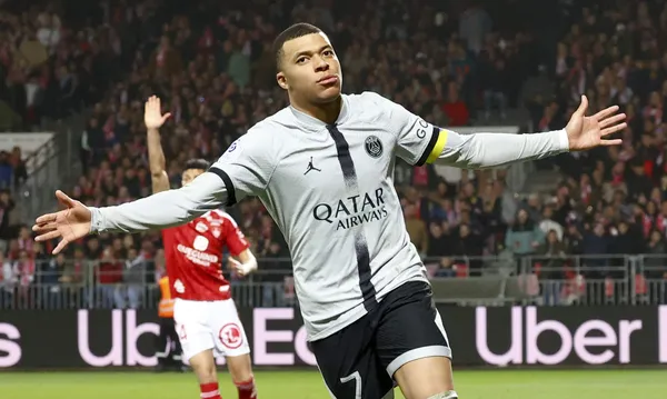 Kylian Mbapp&eacute; nie trafi do Realu Madryt? W Hiszpanii stracili nadzieję