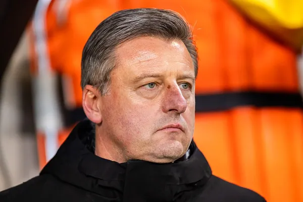 Kosta Runjaić ma zostać w Polsce. Czy obejmie Lecha Poznań?