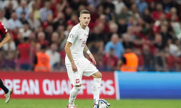 Sebastian Szymański na celowniku gigant&oacute;w. Pilne wezwanie!