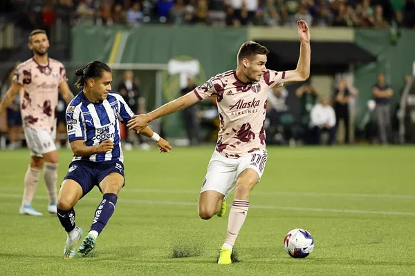 Jarosław Niezgoda trafi do G&oacute;rnika Zabrze? Transfer jest ponoć możliwy