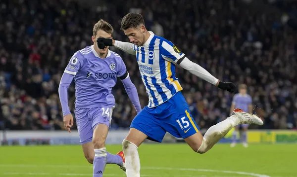 Jakub Moder wróci do gry w Premier League? W Anglii studzą nastroje