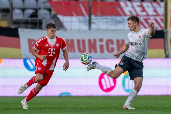 Legia sięga po stopera z Bayernu. Papszun zaakceptował