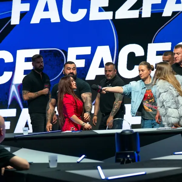 Kim jest Patrycja Hefka? &bdquo;Mała Czarna&rdquo; podbija świat freak fight&oacute;w