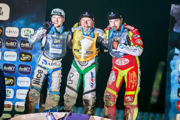 SEC 2023 dzikie karty przyznane. Jest duża niespodzianka!