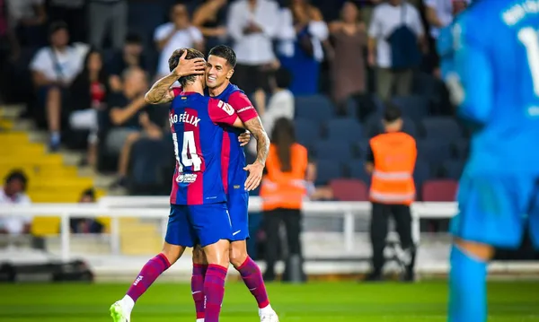 Jo&atilde;o F&eacute;lix zrezygnował ze sporych pieniędzy, aby trafić do FC Barcelony. Piłkarz potwierdza