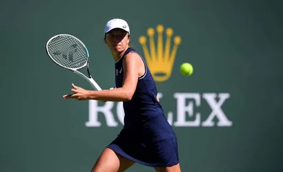 Kiedy gra Iga Świątek półfinał Roland Garros 2023? O której mecz Świątek – Haddad Maia?