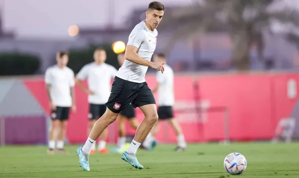 Krzysztof Piątek ma problemy w nowym klubie. “Nadzieje przed sezonem były duże”