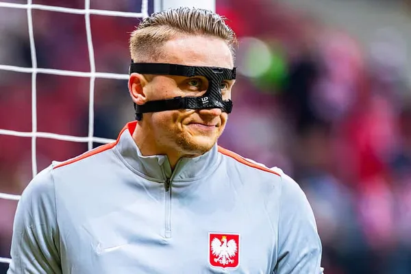 Marcin Bułka zagra w wielkim klubie? Były piłkarz wskazał potencjalne kierunki