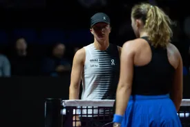 Świątek odpada w Stuttgarcie. Andriejewa lepsza w trzech setach