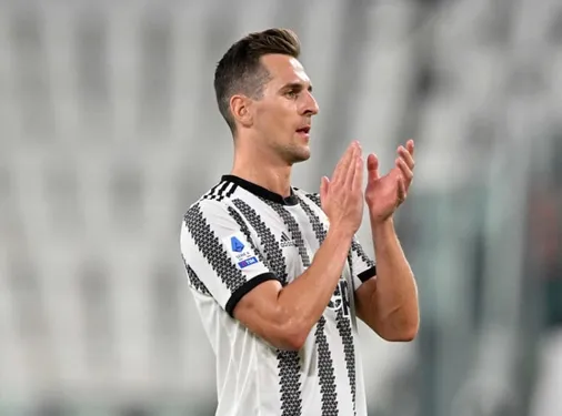 Arkadiusz Milik z pierwszym golem dla Juventusu! Kontuzja Wojciecha Szczęsnego (WIDEO)