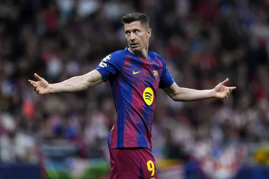 Lewandowski odrzucił ofertę Barcelony. Przyszłość pod znakiem zapytania