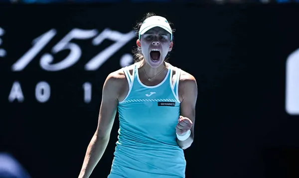 Kiedy gra Linette, z kim w półfinale Australian Open 2023? O której godzinie, gdzie oglądać?