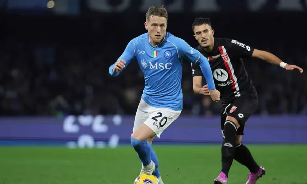 Piotr Zieliński ma 1% szans na pozostanie w SSC Napoli? “Polak to łakomy kąsek”