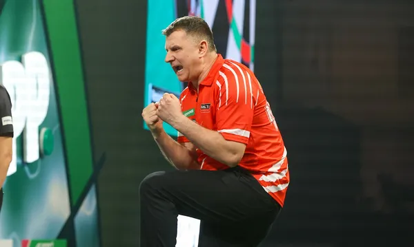 Ratajski w ćwierćfinale PDC. Kiedy ćwierćfinał MŚ w darcie?