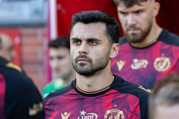 Wisła Krak&oacute;w wykorzysta ruch Widzewa? Powr&oacute;t coraz bliżej