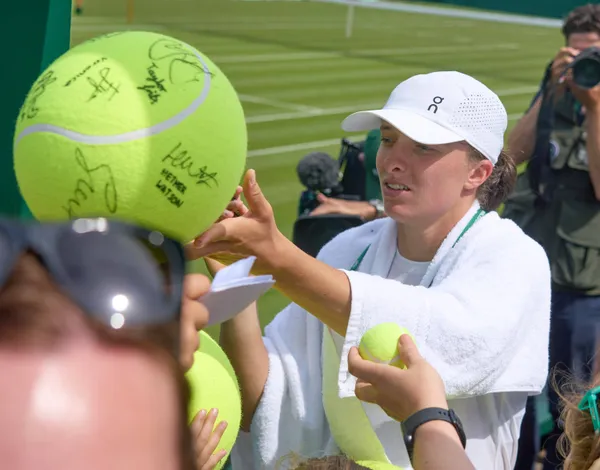 Startuje Wimbledon 2026. Kiedy zagrają Polacy?