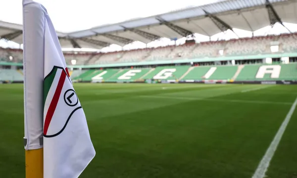 Legia Warszawa i Raków Częstochowa zostały ukarane przez UEFA [OFICJALNIE]