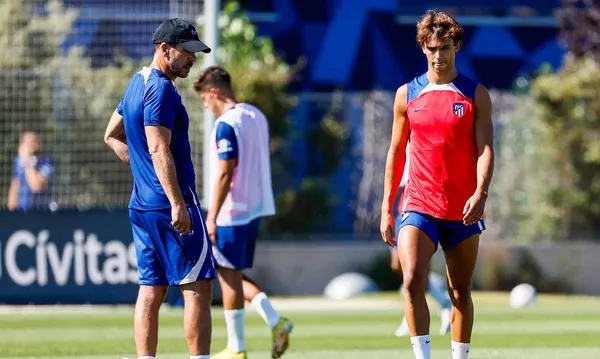 Jo&atilde;o F&eacute;lix trafi do FC Barcelony? Muszą zostać spełnione dwa warunki