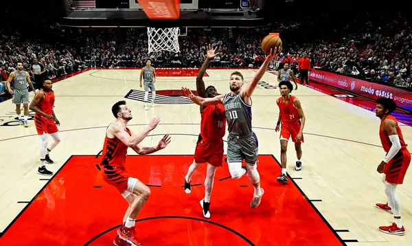 NBA Playoffs: drabinka, kto i z kim gra, kiedy, terminarz, zasady, gdzie oglądać?