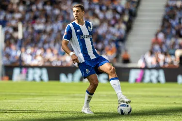 Jakub Kiwior trafi do FC Barcelona? Polak zbiera kapitalne recenzje