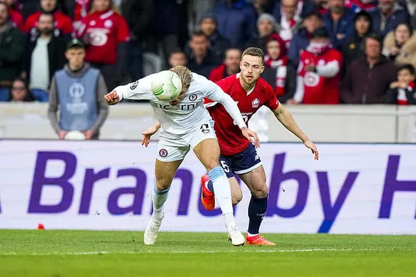 Matty Cash bohaterem Aston Villi. Jego gol dał dogrywkę [WIDEO]