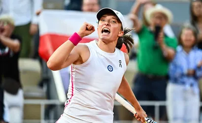 Świątek – Muchova gdzie oglądać finał Roland Garros 2023? Transmisja, stream online za darmo