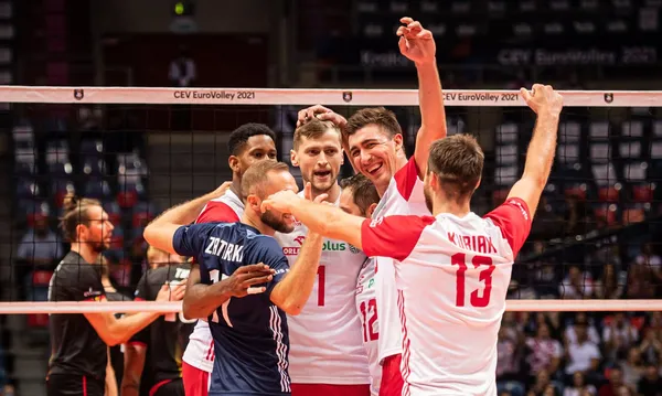 Liga Narodów Siatkarzy 2022 – kiedy grają Polacy i z kim?