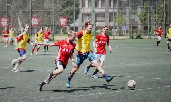 Koszulki piłkarskie. Jakie kupować?