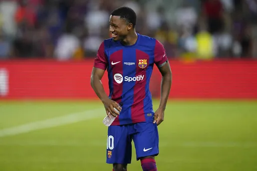Ansu Fati chce odejść z FC Barcelony. Hiszpan trafi do Premier League?