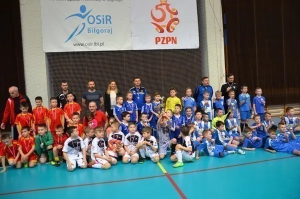 Żacy zakończyli cykl halowych turniejów w Biłgoraju