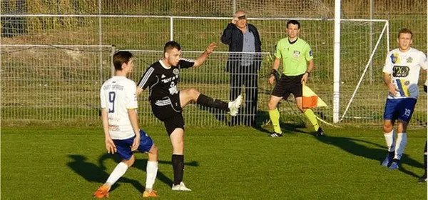 Po jednym błędzie, po jednej bramce i po jednym punkcie