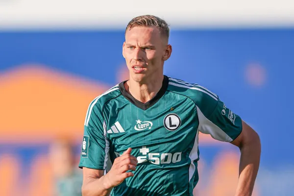 Legia Warszawa odrzuciła ofertę wartą miliony! Kluczowy zawodnik zostaje